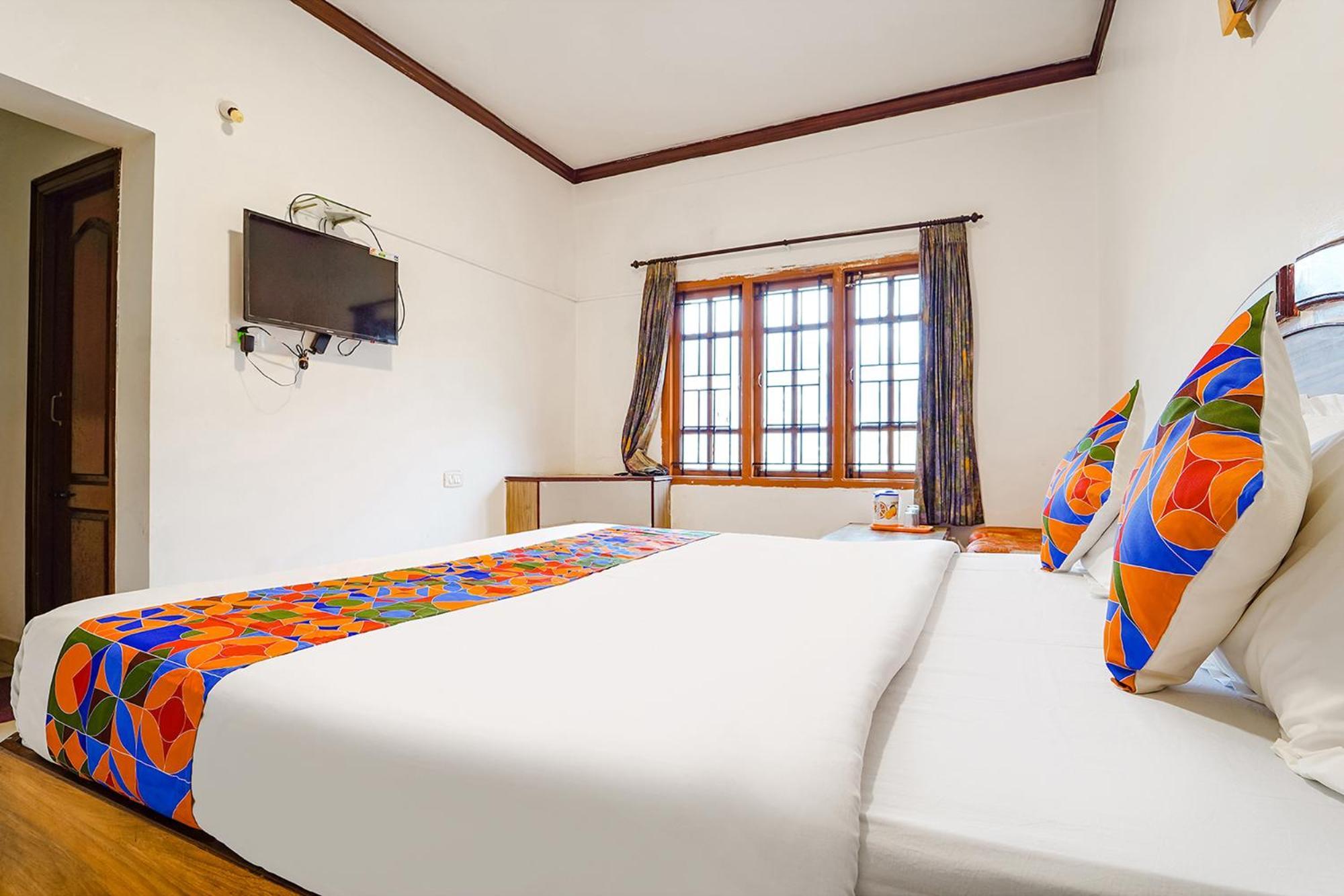 Hotel Orchid Inn Ooty Exterior photo