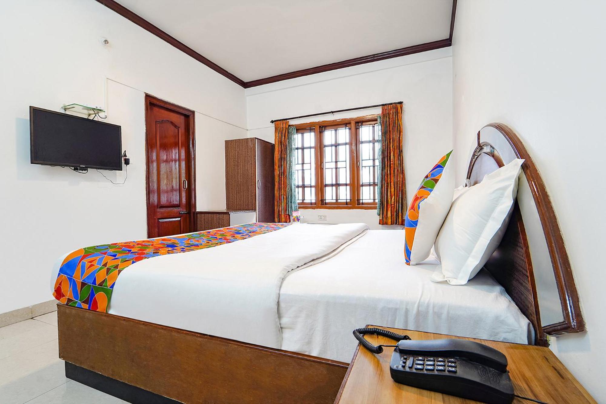 Hotel Orchid Inn Ooty Exterior photo